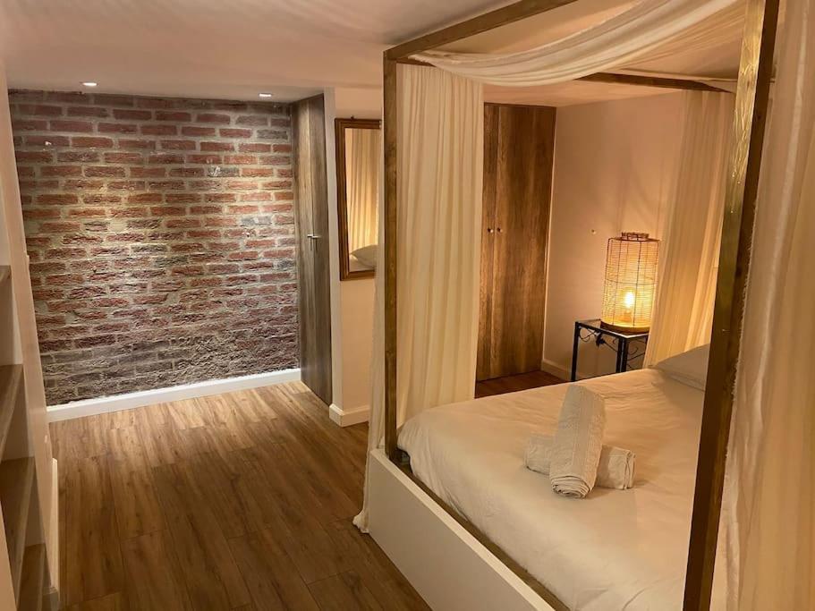 Guest House Privee Ezanville Экстерьер фото